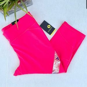 NWOT! Xersion Capri Leggings Workout Pants